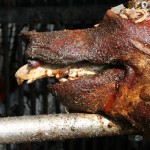 Ganze Sau am Spieß