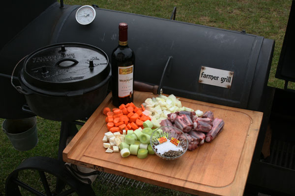 Zutaten-für-die-Ochsenschwanzsuppe-im-Dutch-Oven-à-la-Gaumen-Knall
